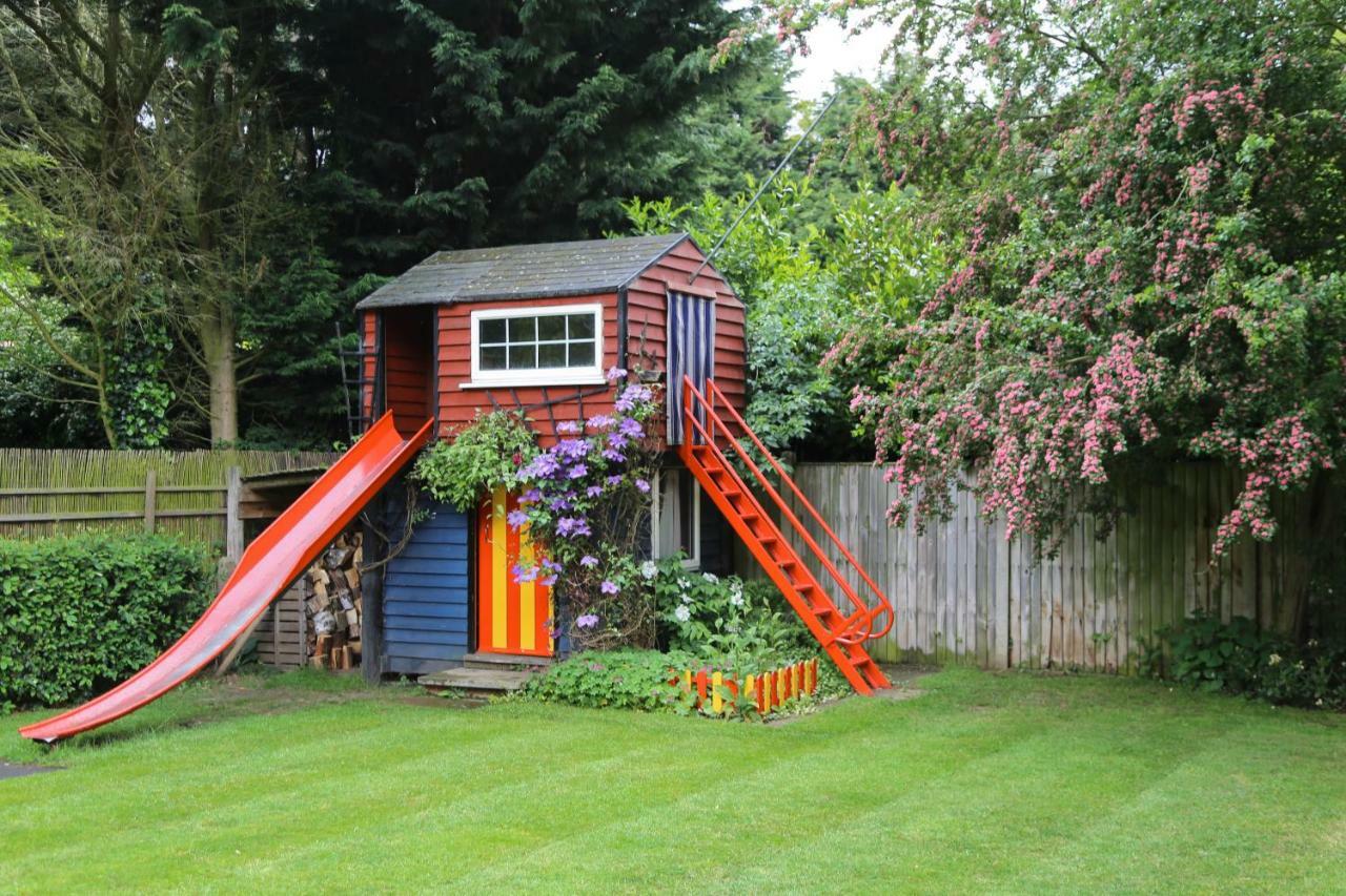 Surlingham Lodge Garden Cottage In Rspb Village Near NWI Dış mekan fotoğraf